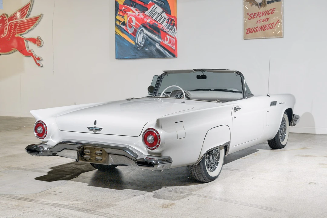 1957 Ford Thunderbird 1st Gen - Image 14 of 31