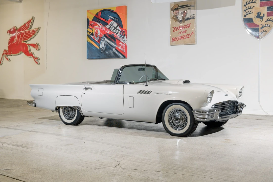 1957 Ford Thunderbird 1st Gen - Image 10 of 31
