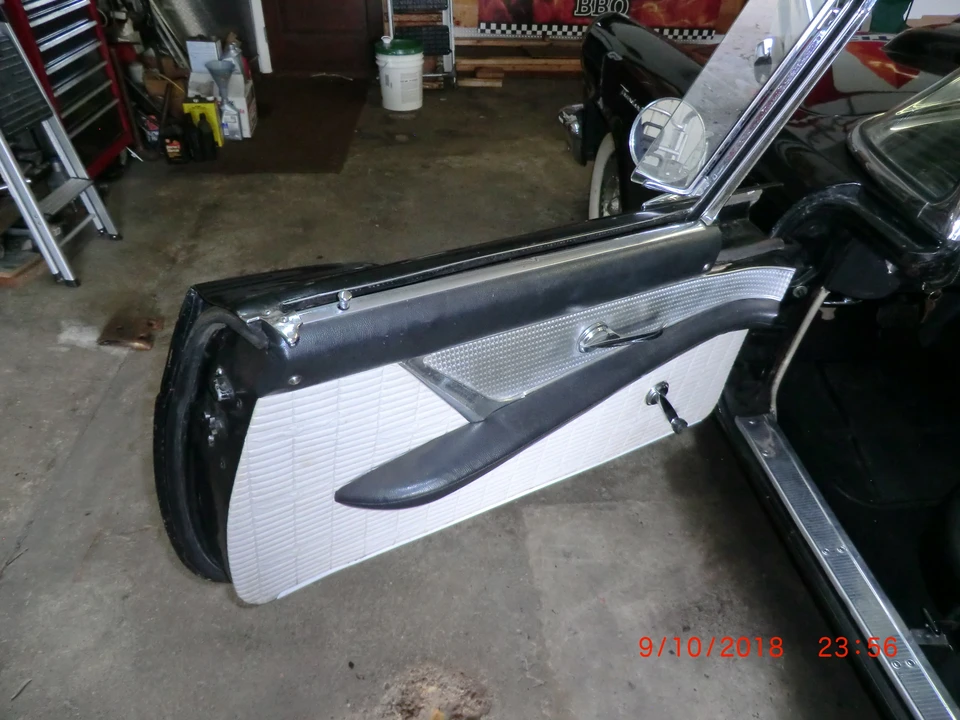 1957 Ford Thunderbird 1st Gen - Image 10 of 31