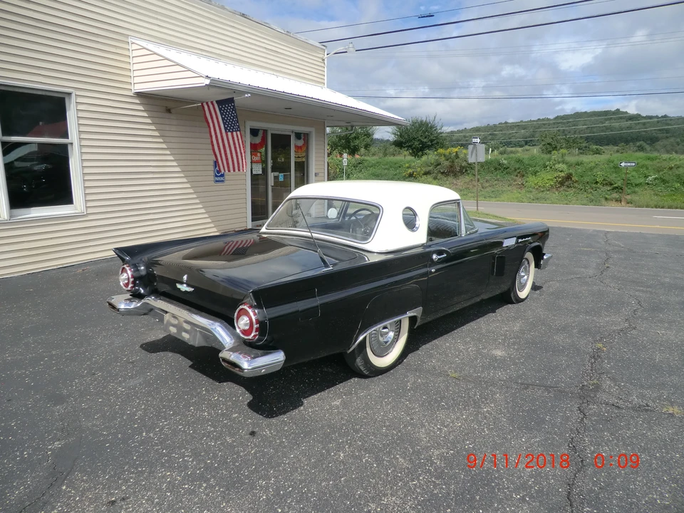 1957 Ford Thunderbird 1st Gen - Image 6 of 31
