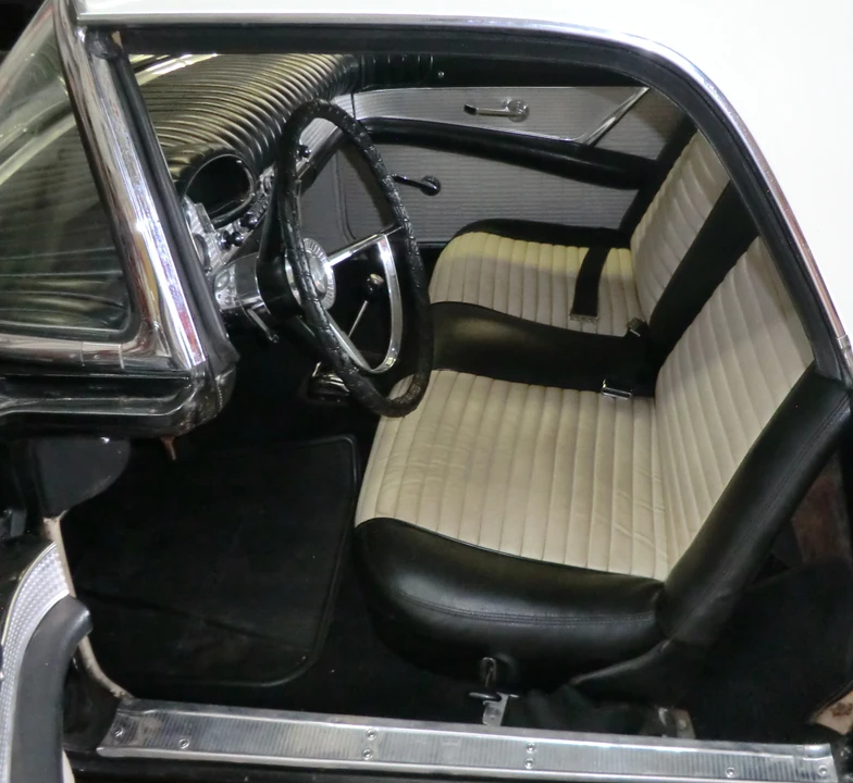 1957 Ford Thunderbird 1st Gen - Image 18 of 31