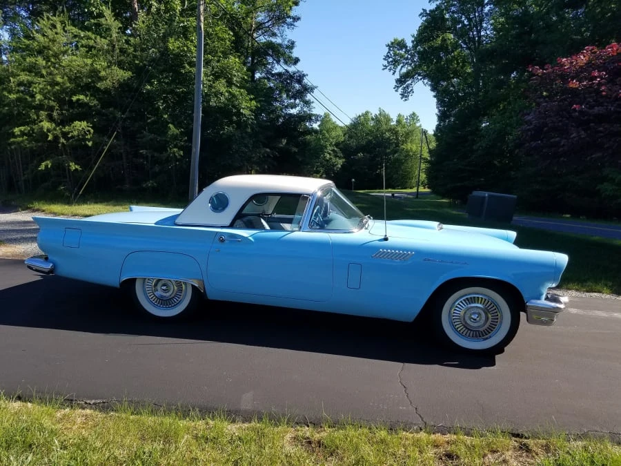 1957 Ford Thunderbird 1st Gen - Image 10 of 11