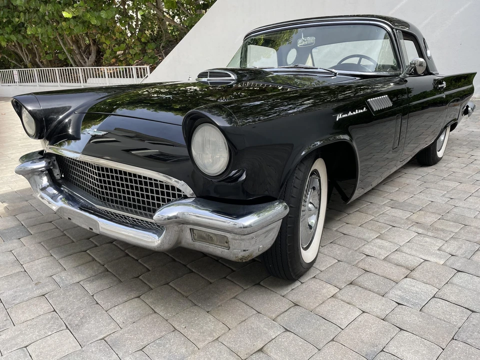 1957 Ford Thunderbird 1st Gen - Image 2 of 31