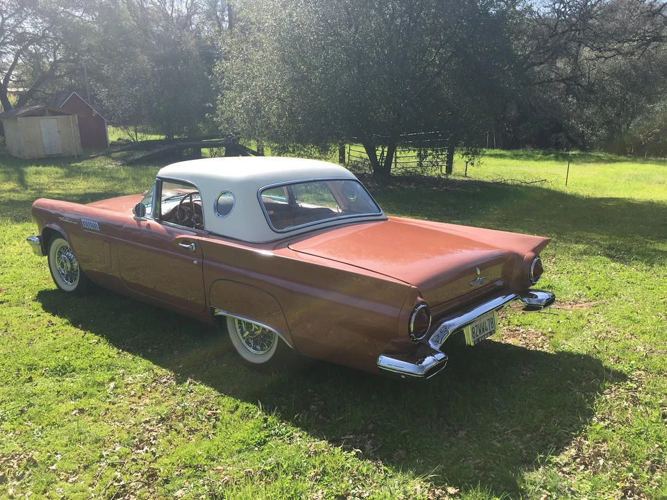 1957 Ford Thunderbird 1st Gen - Image 11 of 31
