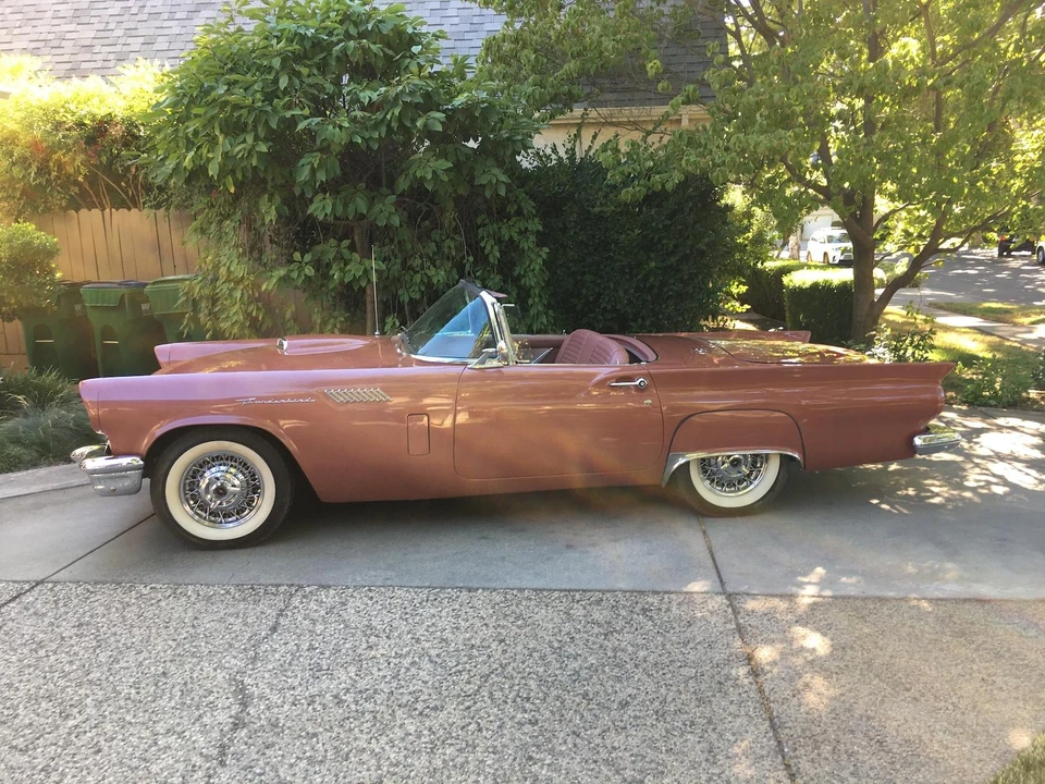 1957 Ford Thunderbird 1st Gen - Image 20 of 31