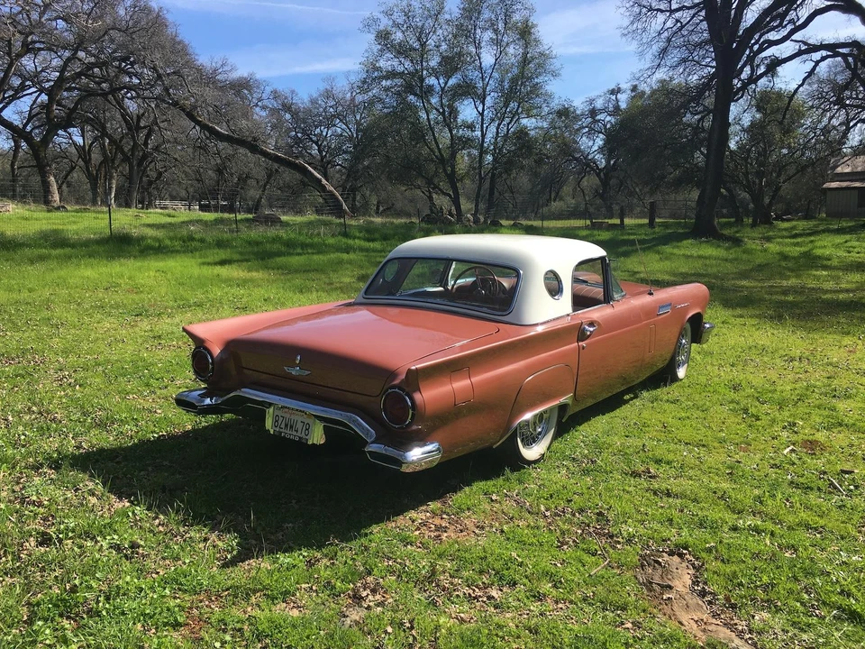 1957 Ford Thunderbird 1st Gen - Image 15 of 31