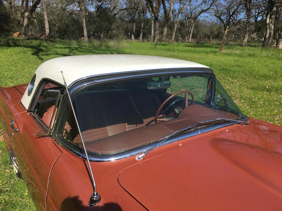 1957 Ford Thunderbird 1st Gen - Image 23 of 31