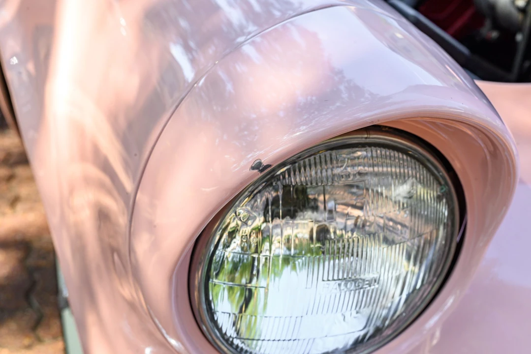 1957 Ford Thunderbird 1st Gen - Image 21 of 31