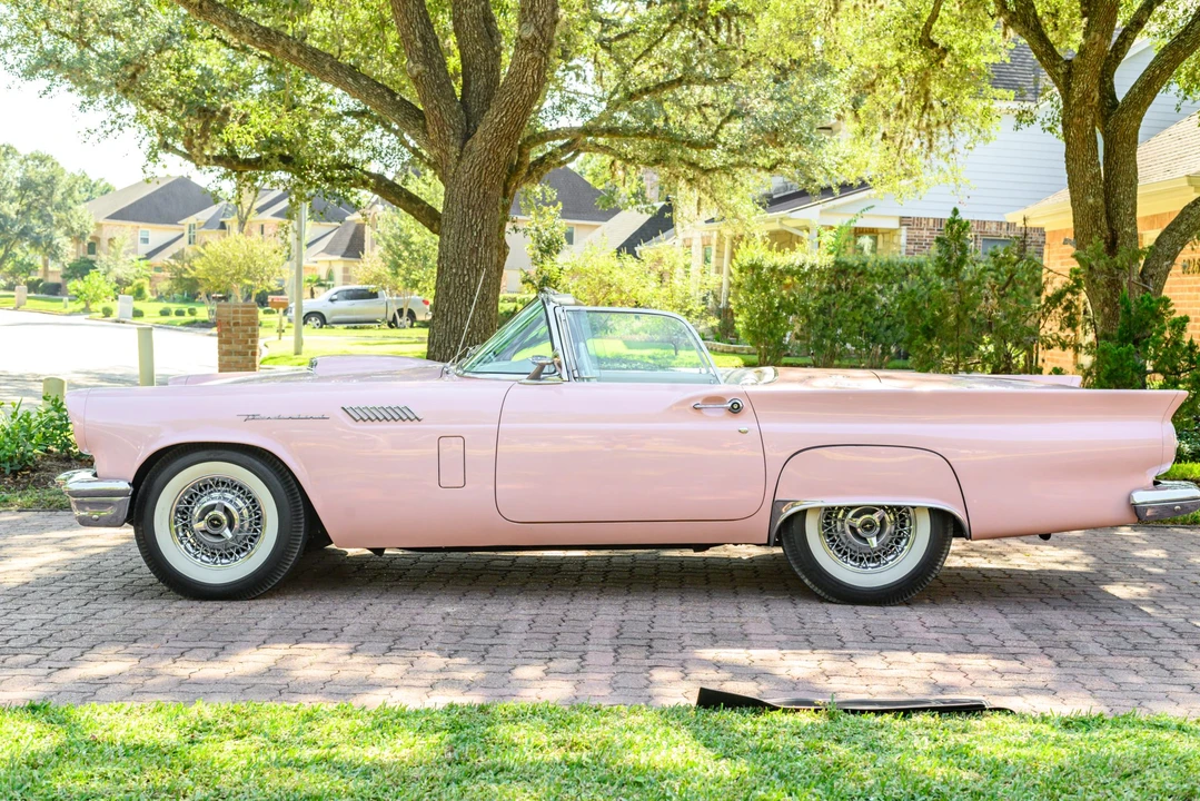 1957 Ford Thunderbird 1st Gen - Image 2 of 31