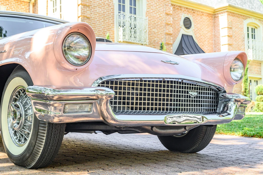 1957 Ford Thunderbird 1st Gen - Image 20 of 31
