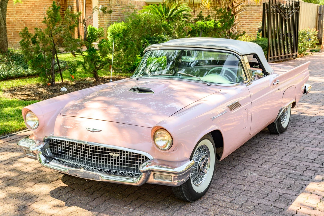 1957 Ford Thunderbird 1st Gen - Image 9 of 31