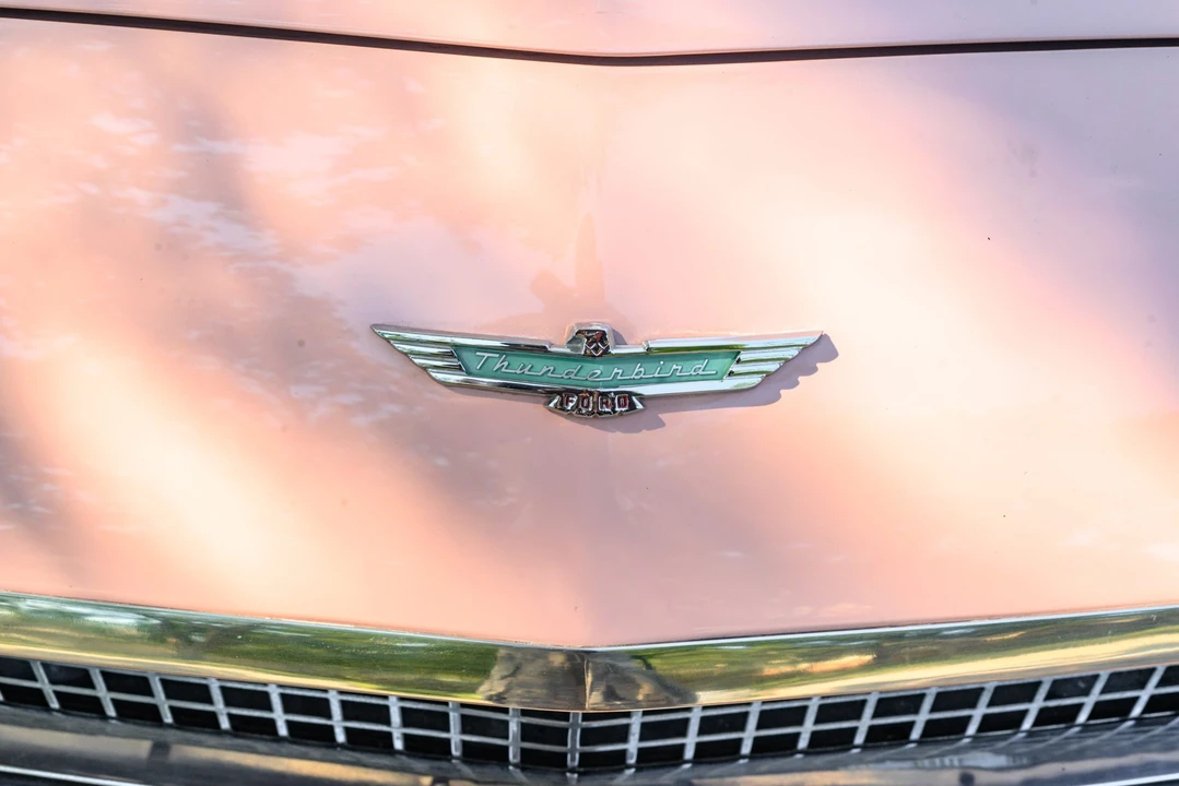 1957 Ford Thunderbird 1st Gen - Image 26 of 31