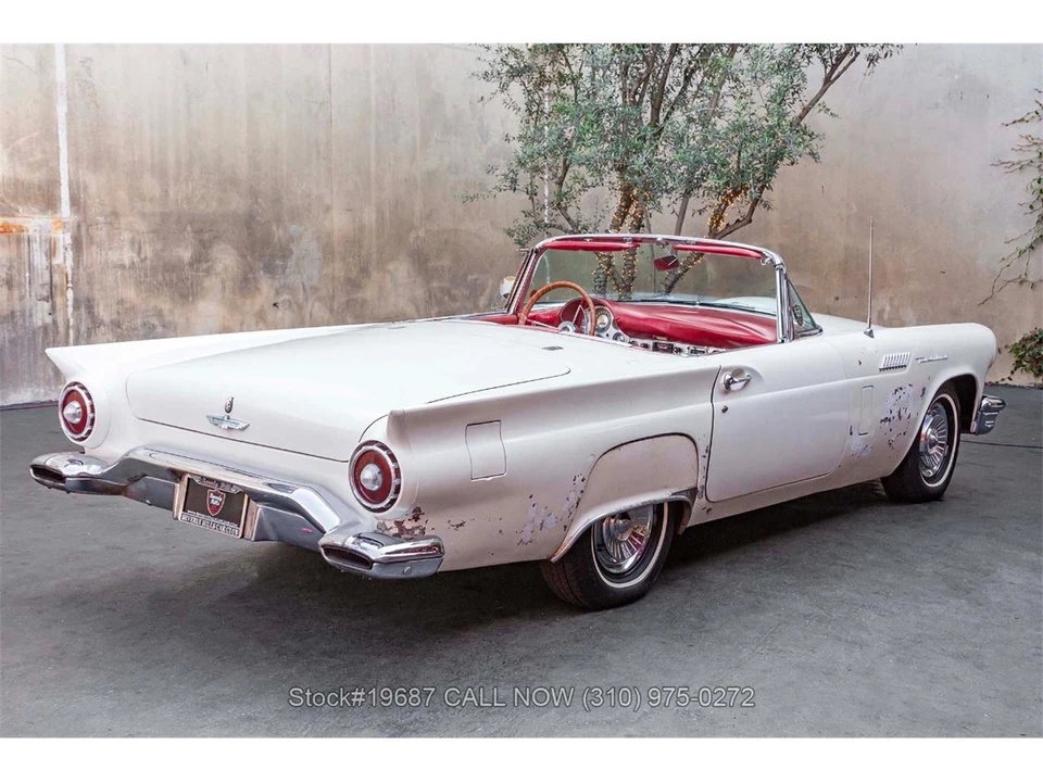 1957 Ford Thunderbird 1st Gen - Image 5 of 31