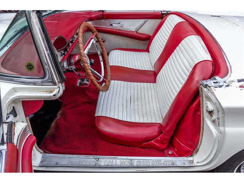 1957 Ford Thunderbird 1st Gen - Image 21 of 31