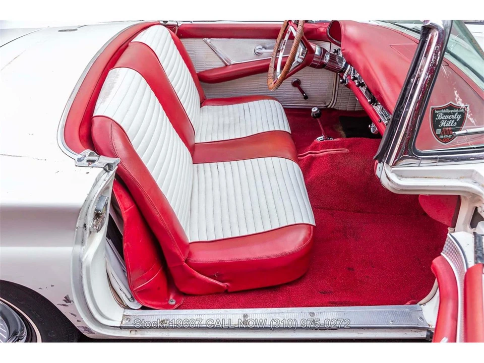 1957 Ford Thunderbird 1st Gen - Image 25 of 31