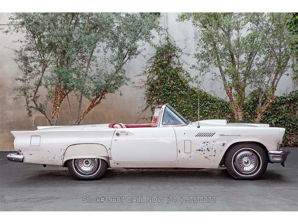 1957 Ford Thunderbird 1st Gen - Image 4 of 31