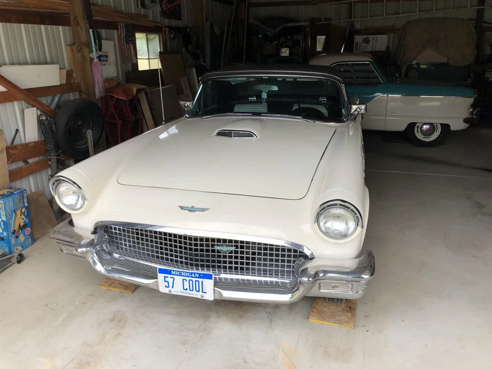 1957 Ford Thunderbird 1st Gen - Image 2 of 31