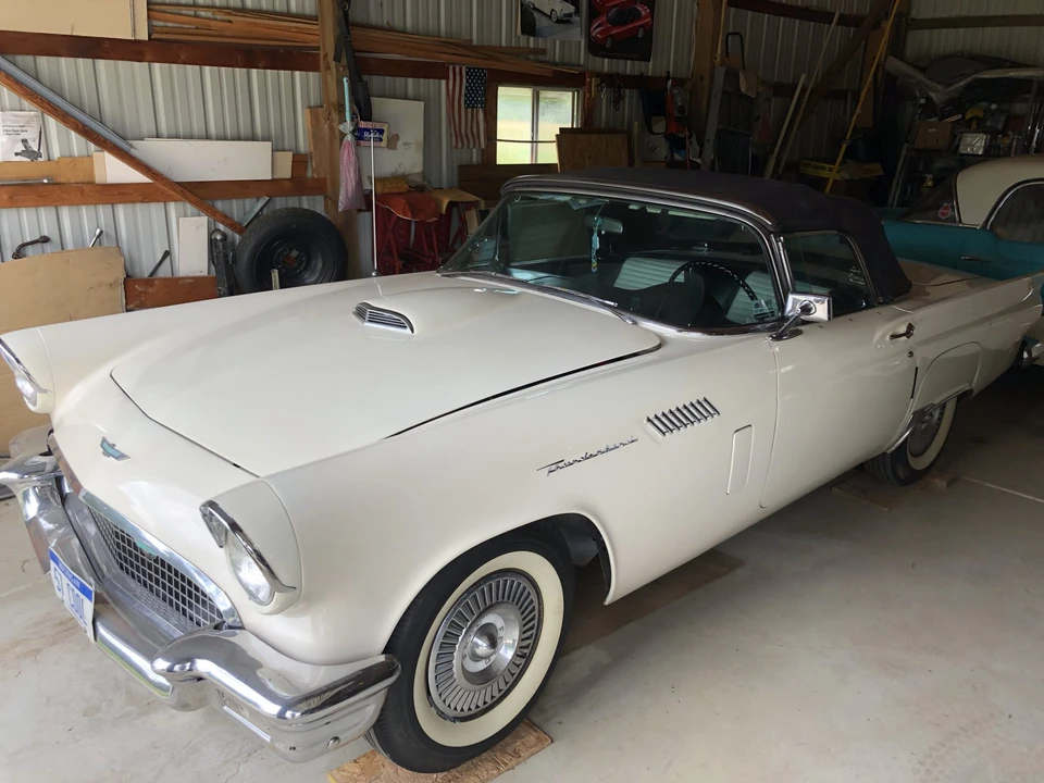 1957 Ford Thunderbird 1st Gen - Image 5 of 31