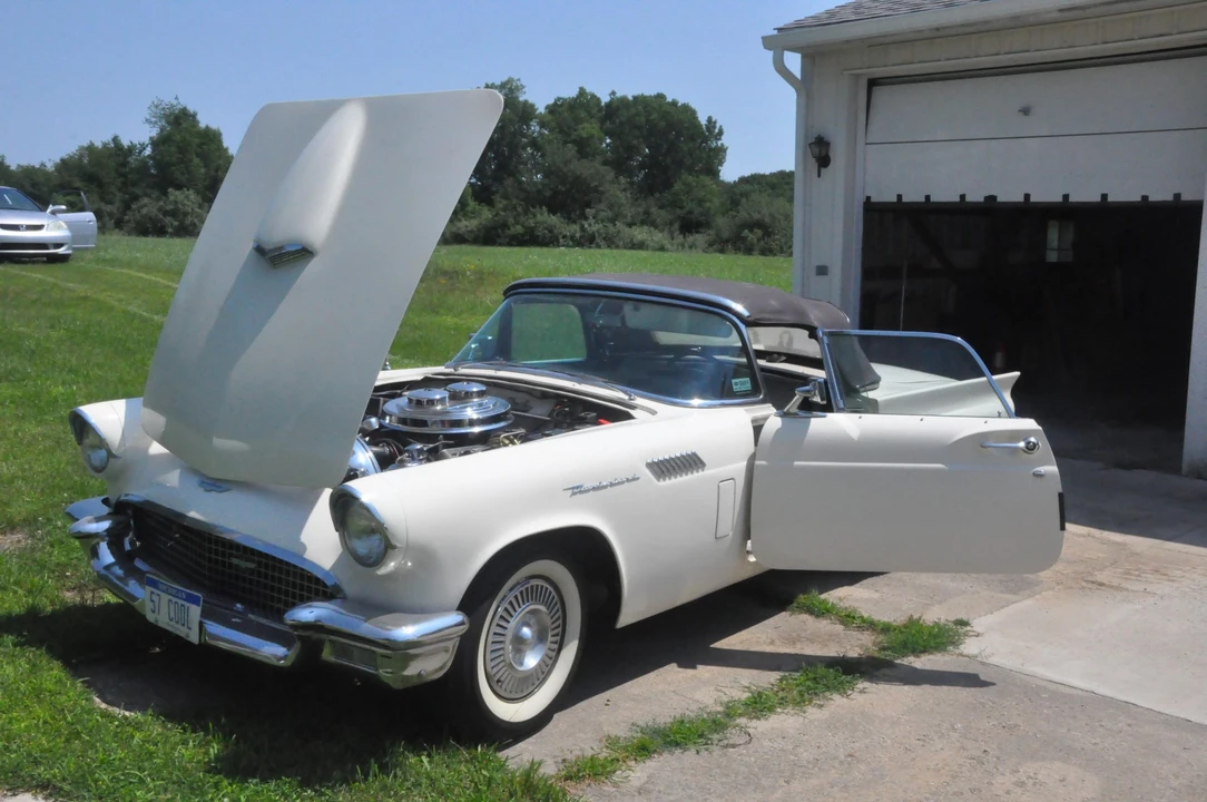 1957 Ford Thunderbird 1st Gen - Image 7 of 31