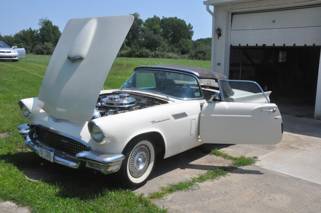 1957 Ford Thunderbird 1st Gen - Image 6 of 31