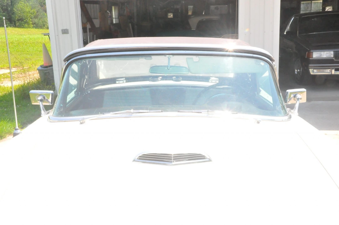 1957 Ford Thunderbird 1st Gen - Image 20 of 31