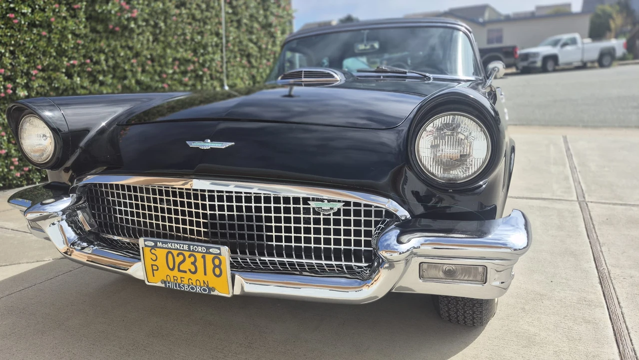 1957 Ford Thunderbird 1st Gen - Image 3 of 31