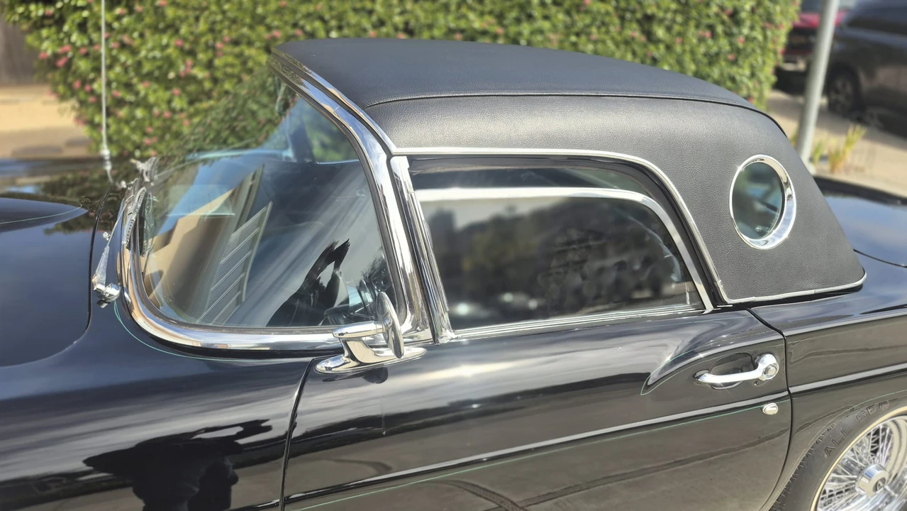 1957 Ford Thunderbird 1st Gen - Image 12 of 31
