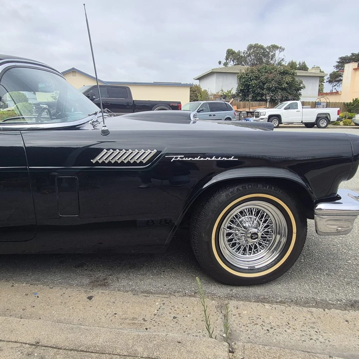 1957 Ford Thunderbird 1st Gen - Image 19 of 31