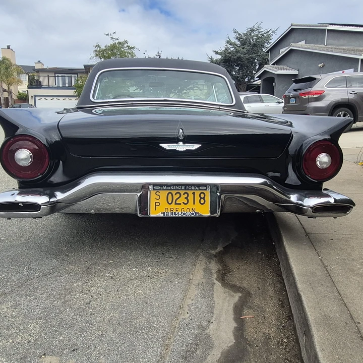 1957 Ford Thunderbird 1st Gen - Image 23 of 31