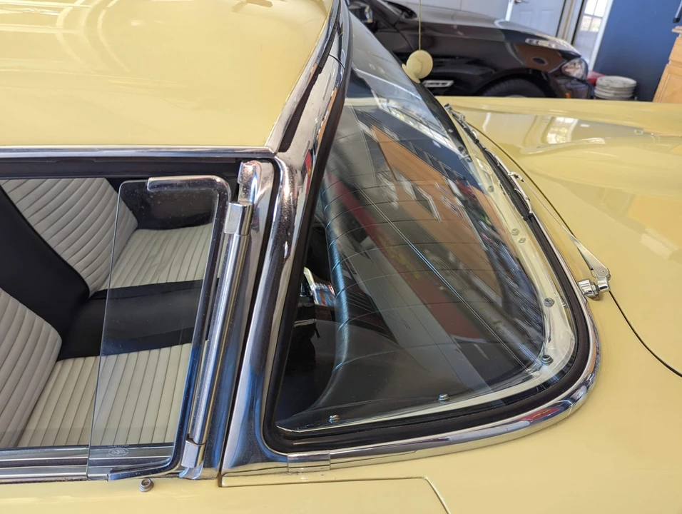 1957 Ford Thunderbird 1st Gen - Image 31 of 31