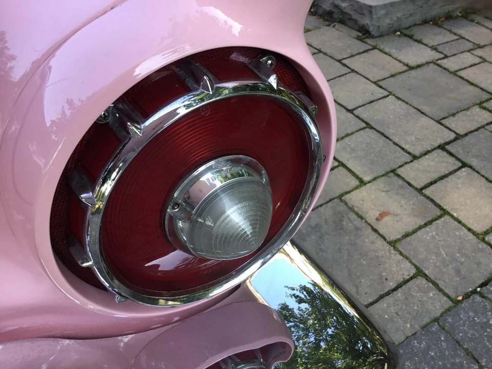 1957 Ford Thunderbird 1st Gen - Image 26 of 31