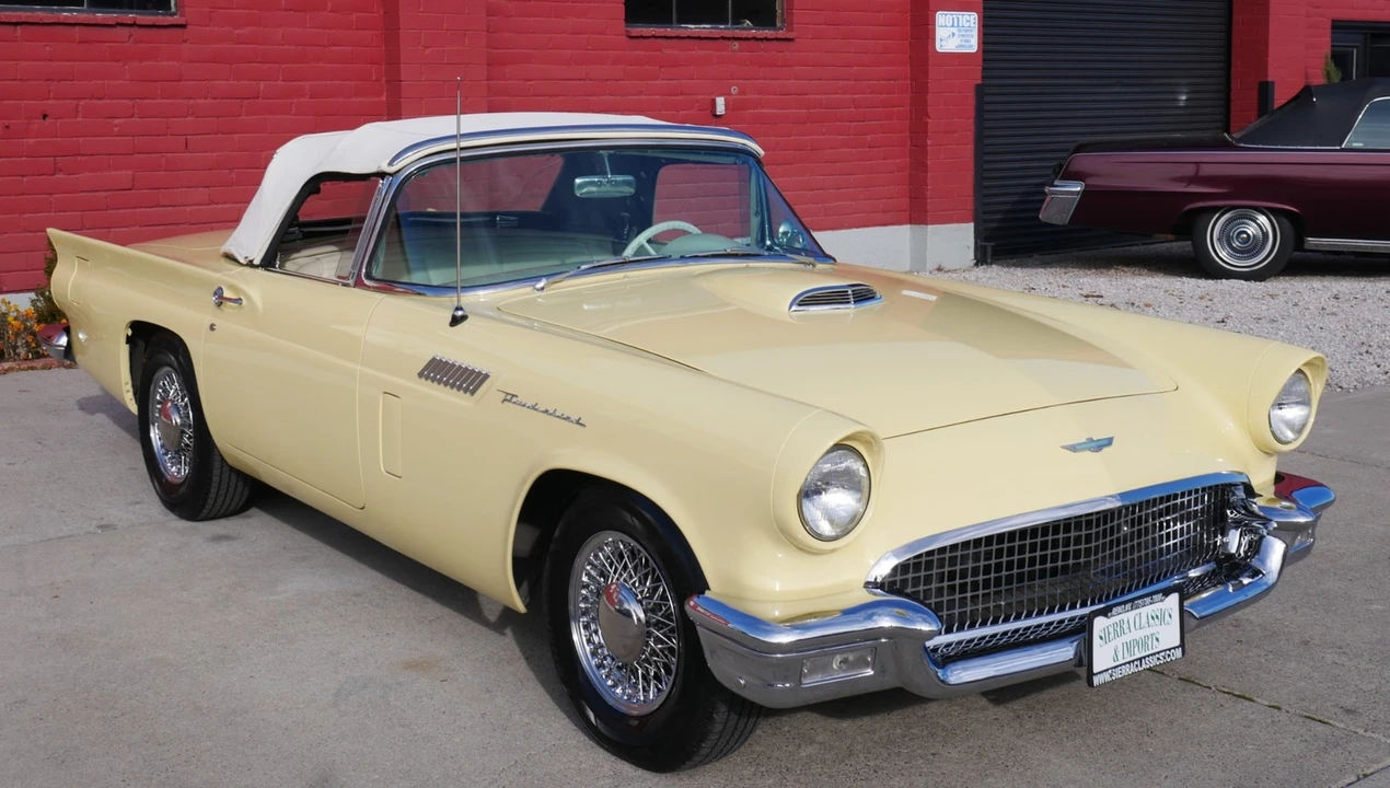 1957 Ford Thunderbird 1st Gen - Image 5 of 21
