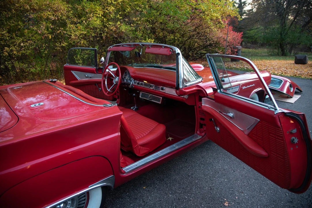 1957 Ford Thunderbird 1st Gen - Image 22 of 31