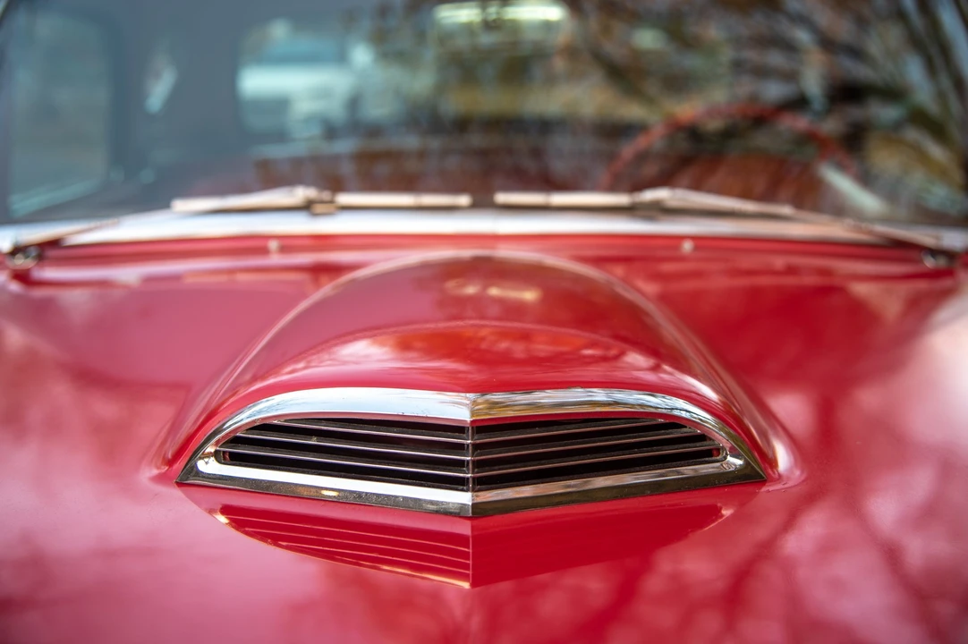 1957 Ford Thunderbird 1st Gen - Image 30 of 31