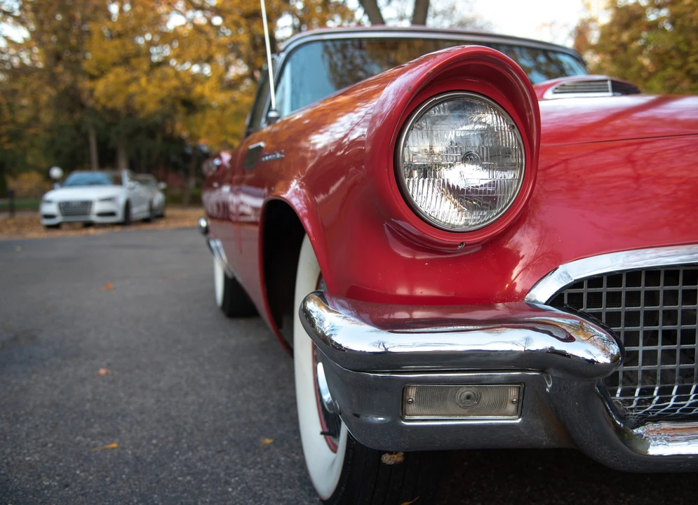 1957 Ford Thunderbird 1st Gen - Image 29 of 31