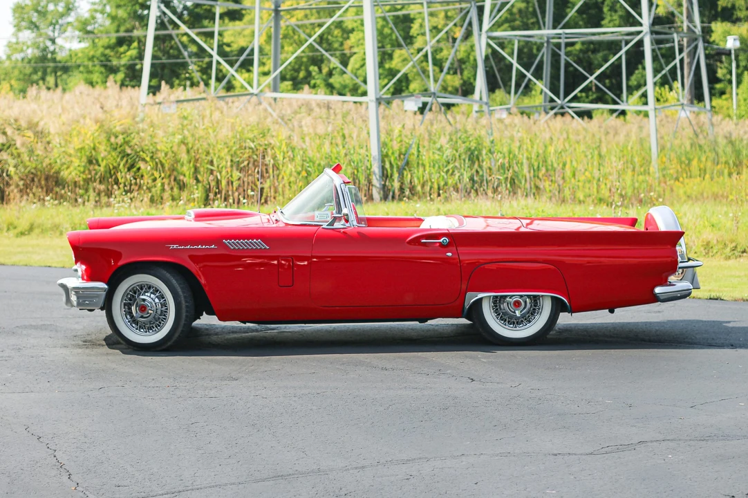 1957 Ford Thunderbird 1st Gen - Image 8 of 31