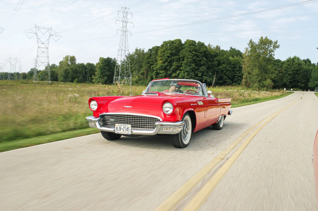 1957 Ford Thunderbird 1st Gen - Image 24 of 31