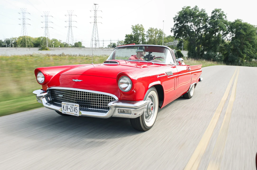 1957 Ford Thunderbird 1st Gen - Image 22 of 31