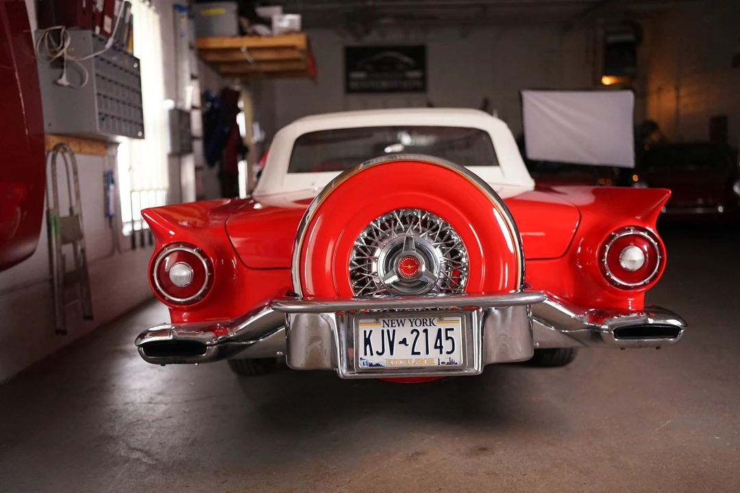 1957 Ford Thunderbird 1st Gen - Image 16 of 31