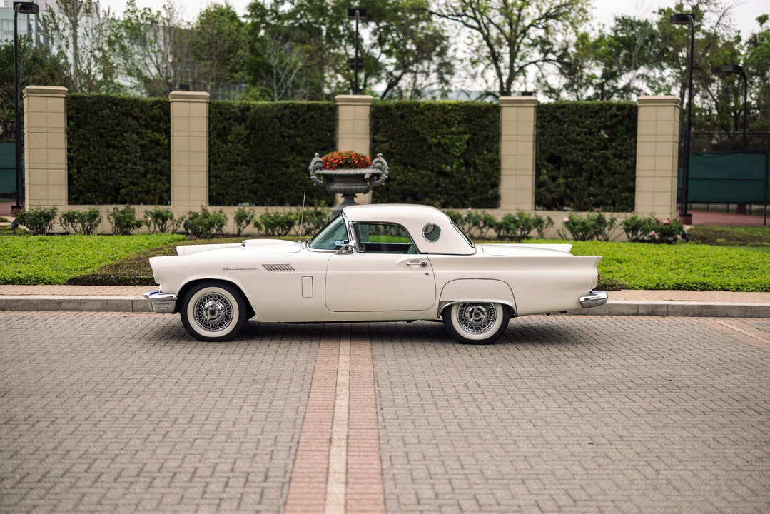 1957 Ford Thunderbird 1st Gen - Image 6 of 31