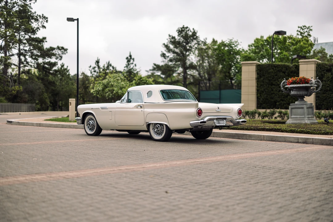1957 Ford Thunderbird 1st Gen - Image 7 of 31