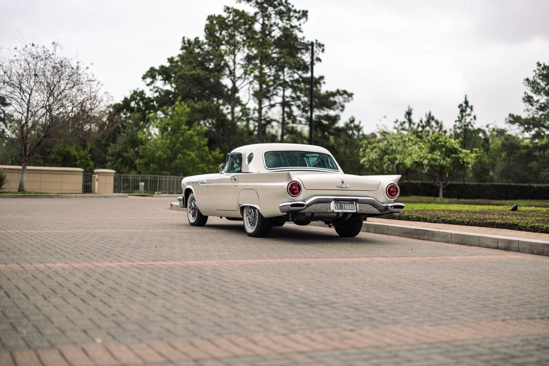1957 Ford Thunderbird 1st Gen - Image 8 of 31