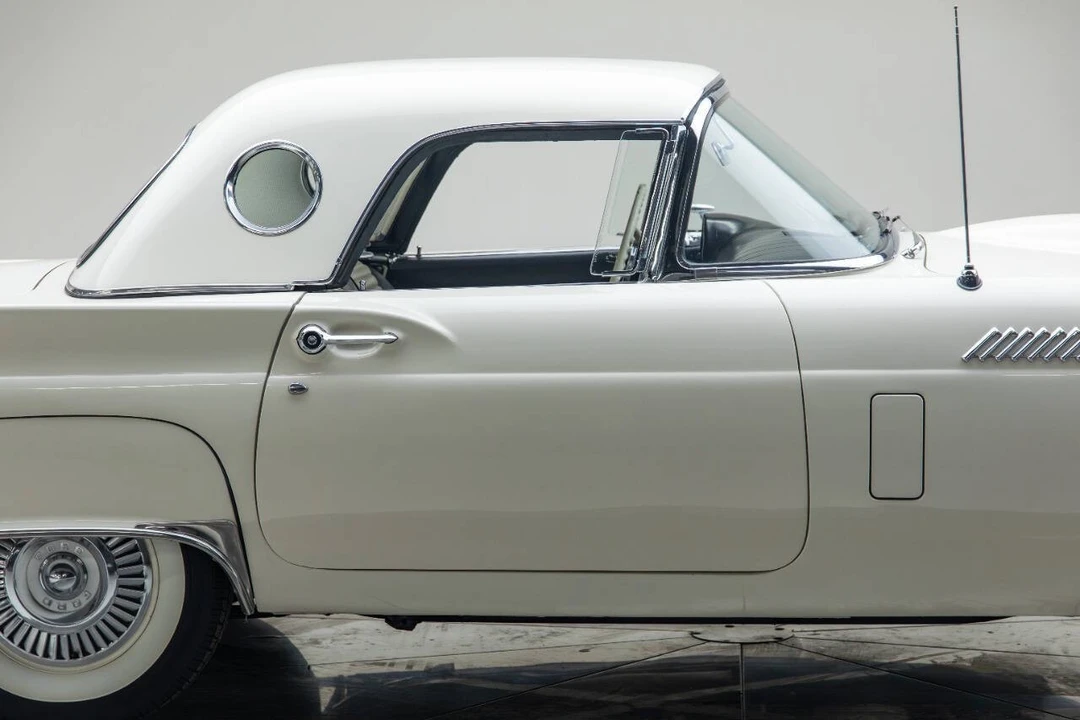 1957 Ford Thunderbird 1st Gen - Image 10 of 21