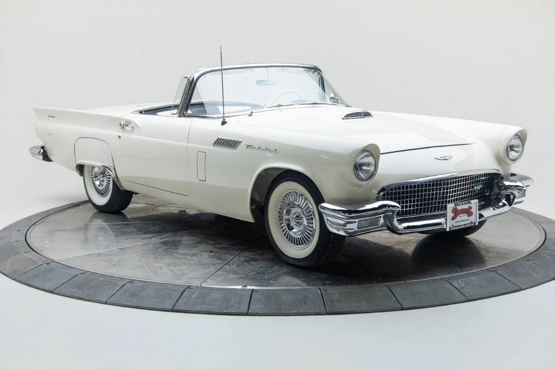 1957 Ford Thunderbird 1st Gen - Image 8 of 21