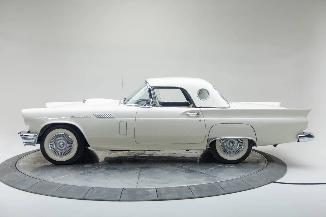1957 Ford Thunderbird 1st Gen - Image 3 of 21