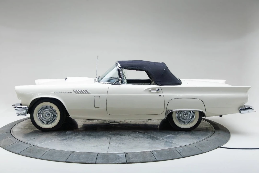 1957 Ford Thunderbird 1st Gen - Image 7 of 21