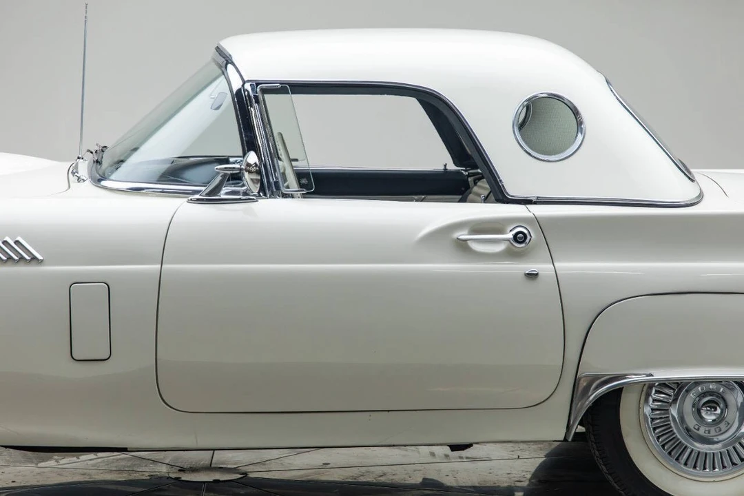 1957 Ford Thunderbird 1st Gen - Image 20 of 21