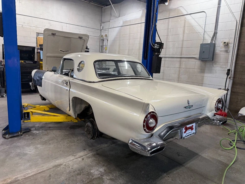 1957 Ford Thunderbird 1st Gen - Image 3 of 12