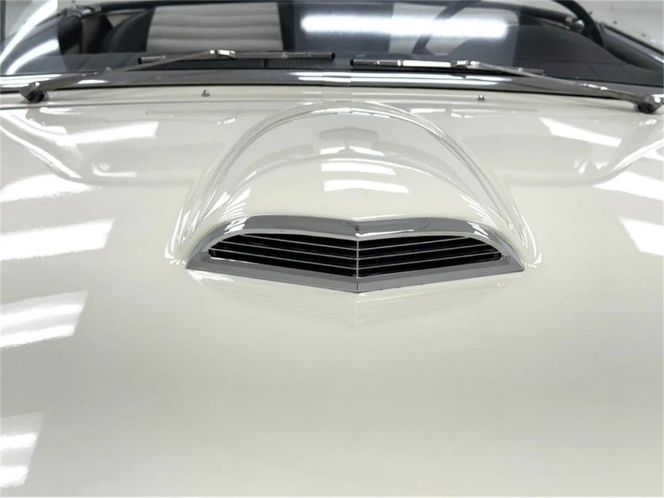 1957 Ford Thunderbird 1st Gen - Image 17 of 31