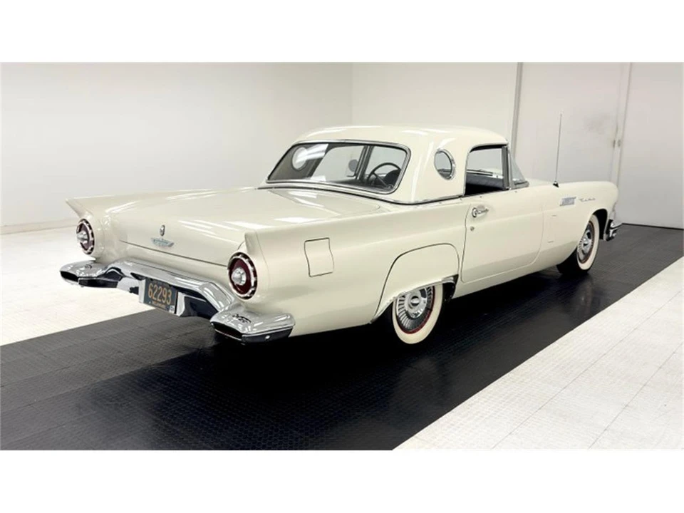1957 Ford Thunderbird 1st Gen - Image 11 of 31